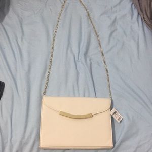 NWT* Charlotte Russe white clutch with cold chain